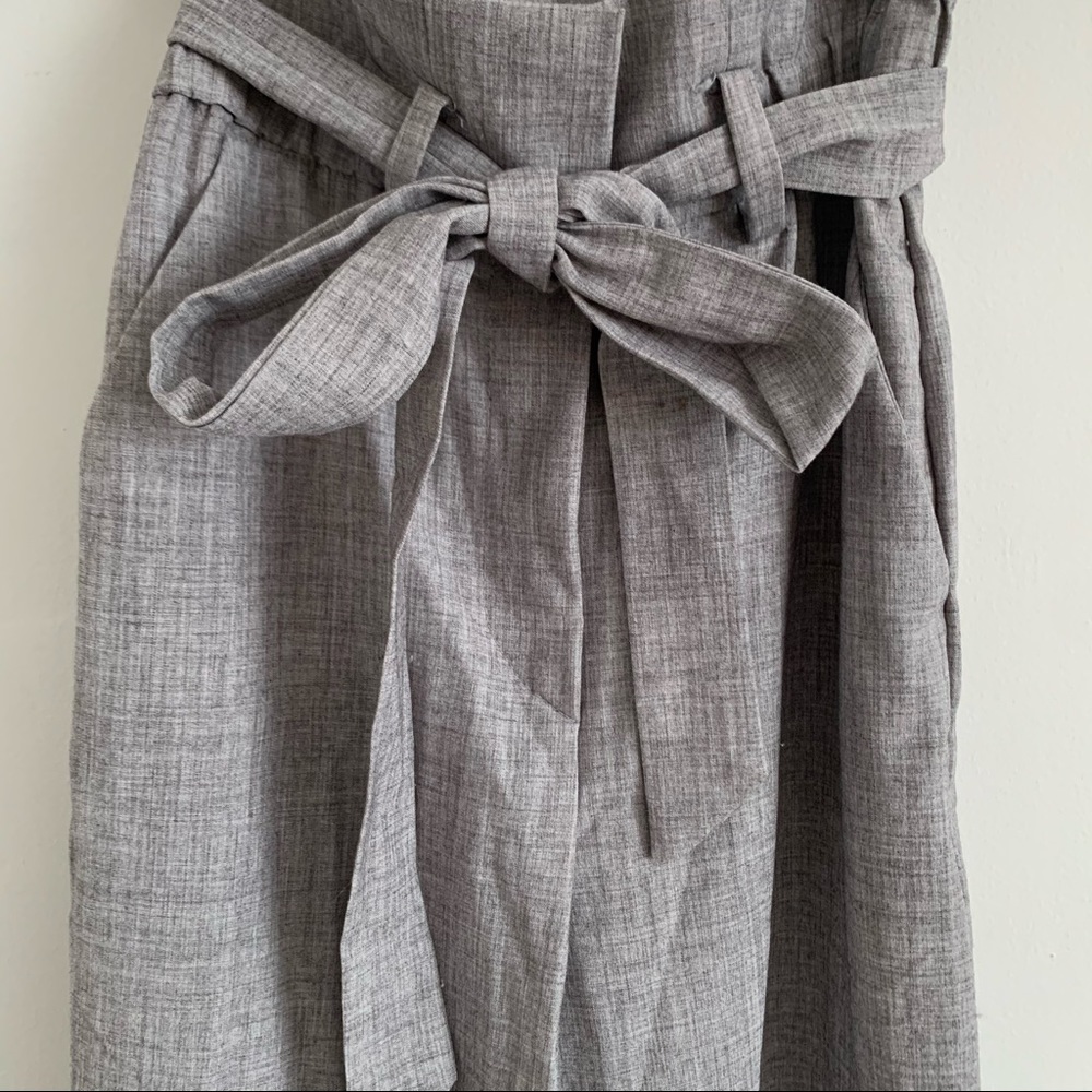 Woven pleated pants